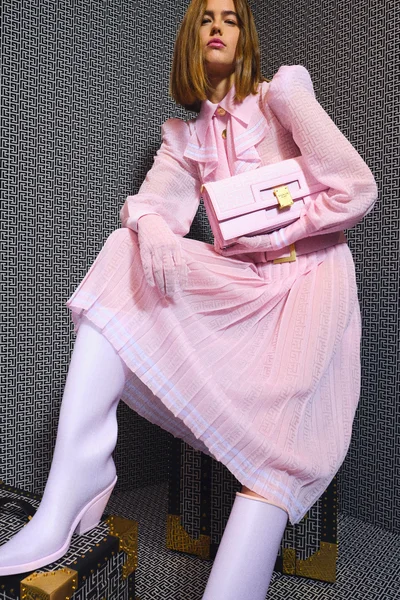 Look 1